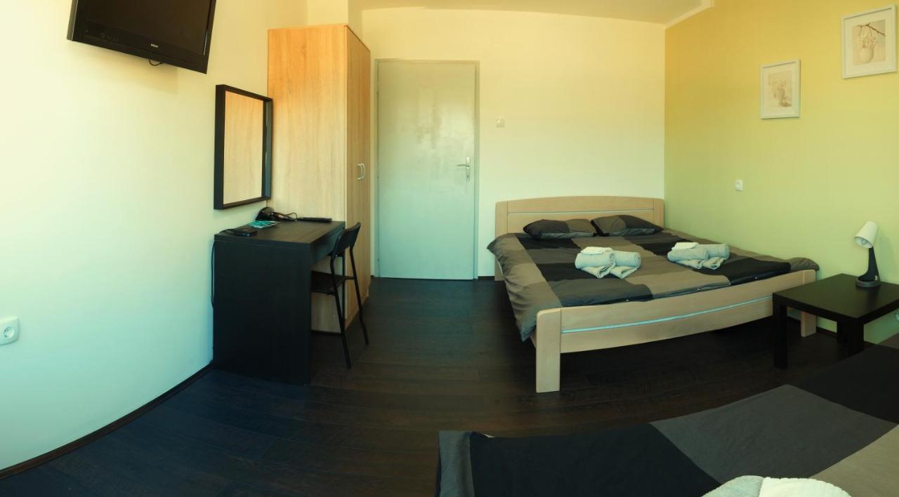 Apartman Terassa دونيي ميلانوفاتس المظهر الخارجي الصورة