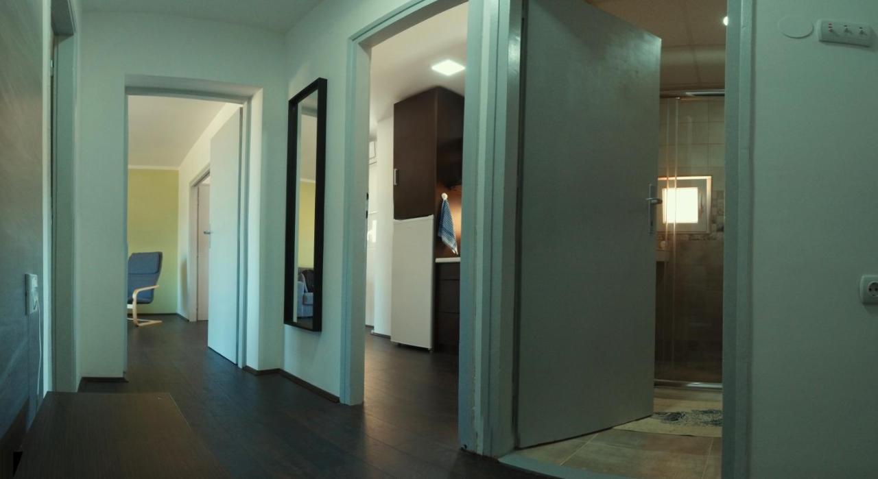 Apartman Terassa دونيي ميلانوفاتس المظهر الخارجي الصورة