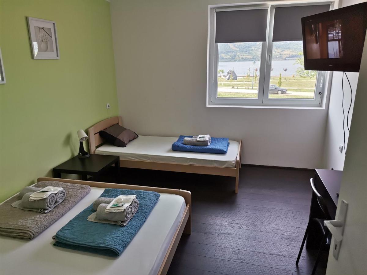 Apartman Terassa دونيي ميلانوفاتس المظهر الخارجي الصورة
