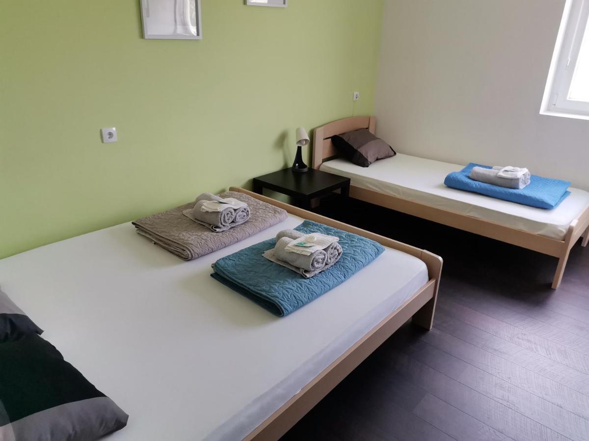 Apartman Terassa دونيي ميلانوفاتس المظهر الخارجي الصورة