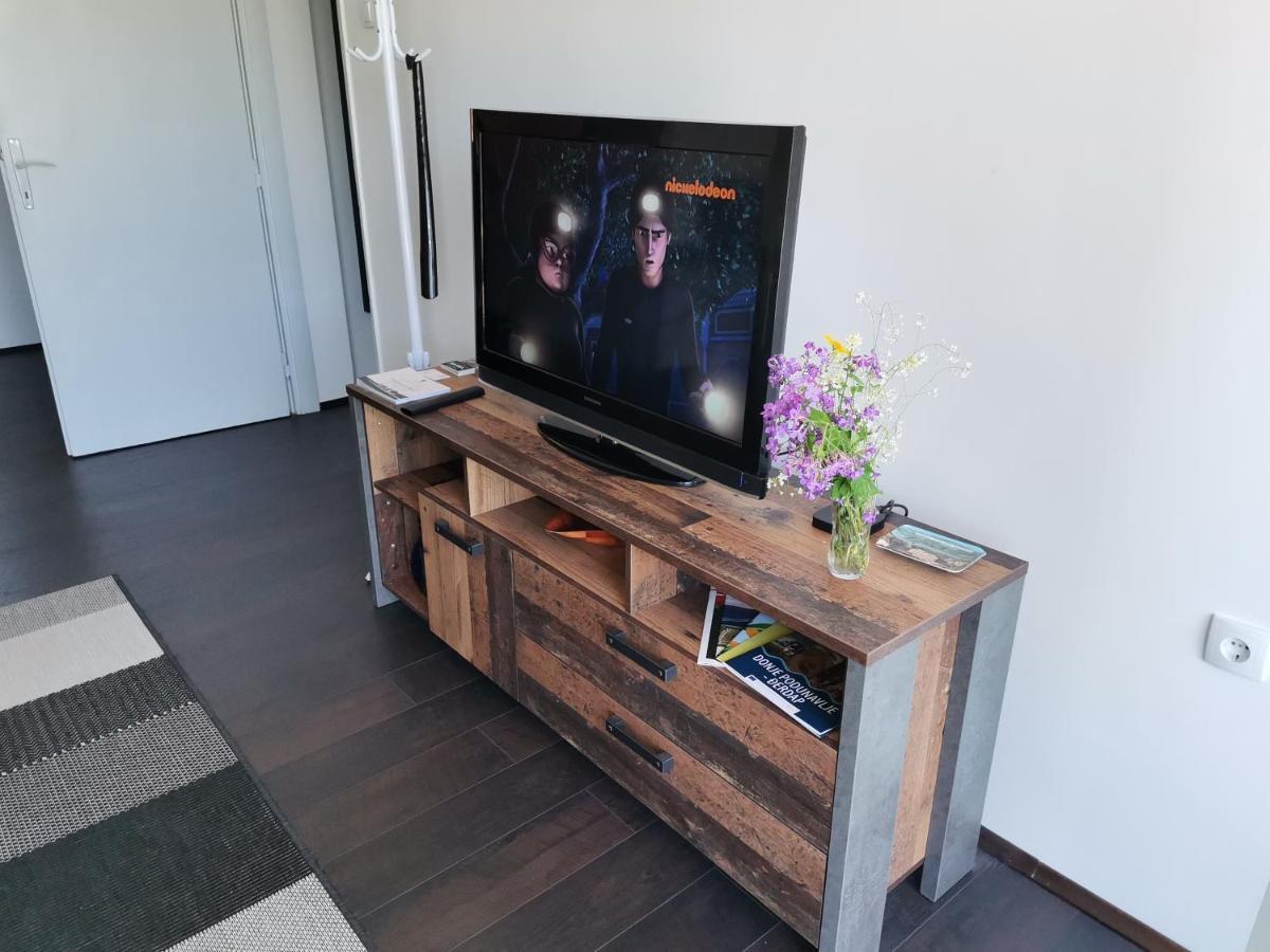 Apartman Terassa دونيي ميلانوفاتس المظهر الخارجي الصورة